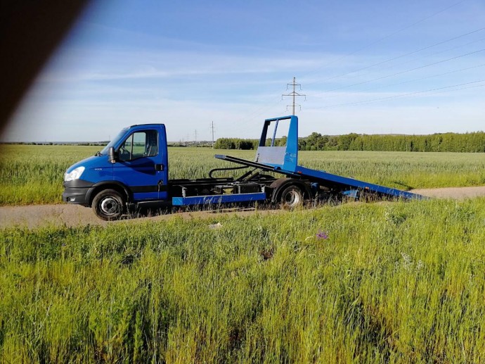 Автоэвакуатор IVECO